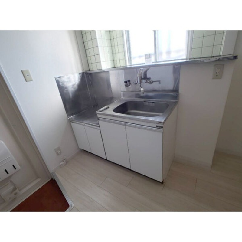 キッチン　図面と現状に相違がある場合には現状を優先