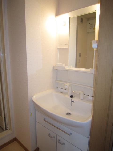 洗面設備　洗面化粧台