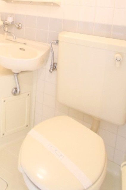 トイレ　別部屋参考