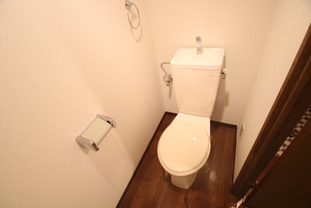 トイレ　※別室参考写真