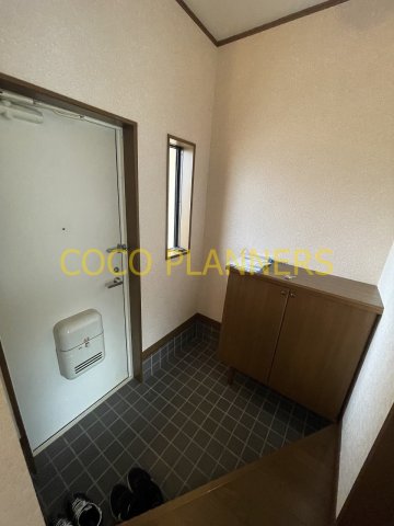 玄関　※別号室の写真です。現況優先となります。