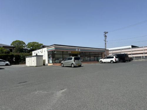 コンビニ　セブンイレブン楠橋南1丁目店（コンビニ）まで1317m