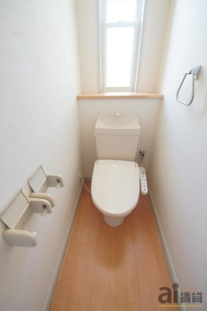 トイレ　※写真同仕様※