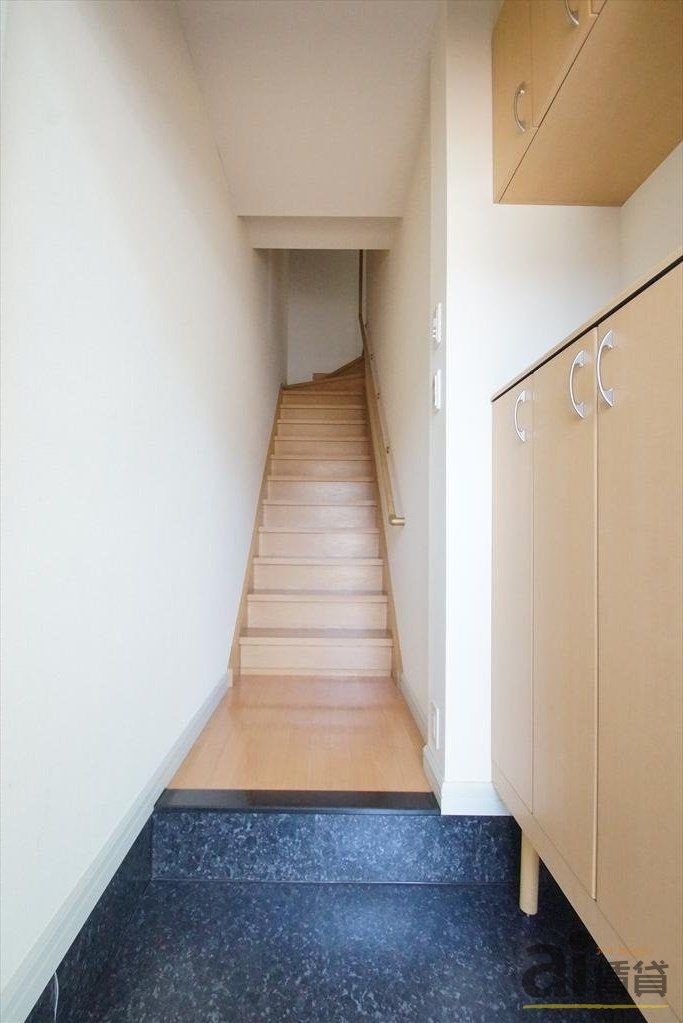 玄関　※写真同仕様※