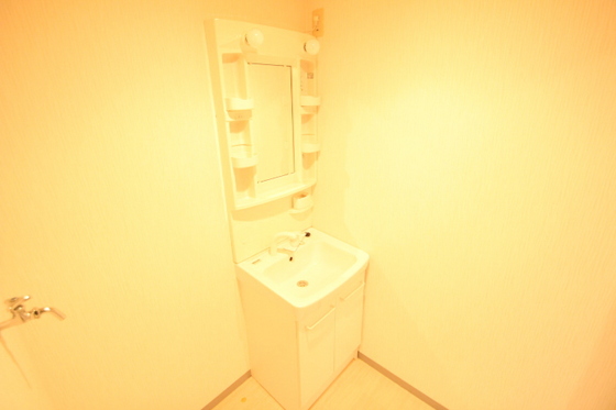 洗面設備　※別部屋の写真です