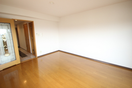 居室・リビング　※別部屋の写真です