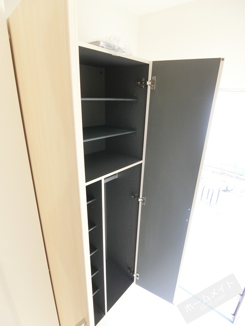 その他設備　シューズボックス