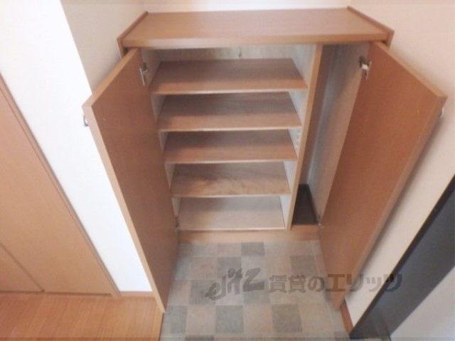 収納　下駄箱