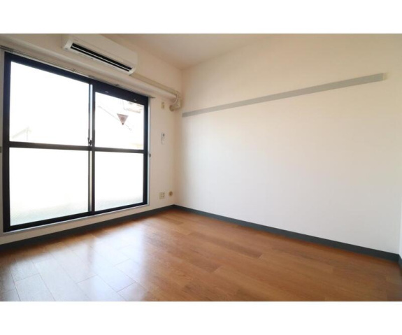 居室・リビング　居室