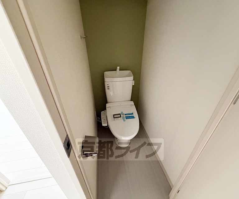 建物外観　・建築中