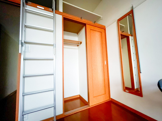 収納　※別部屋の写真です