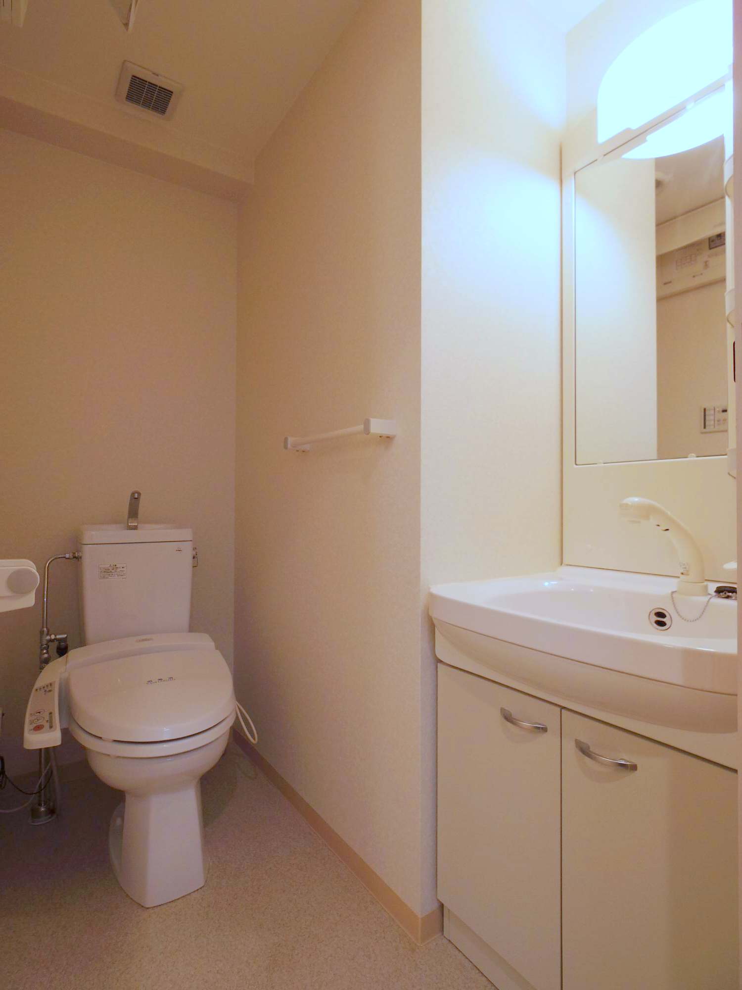 洗面設備　ヴィラタワー谷町