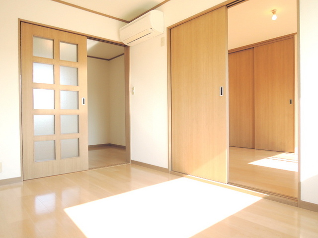 居室・リビング　★エアコン完備★