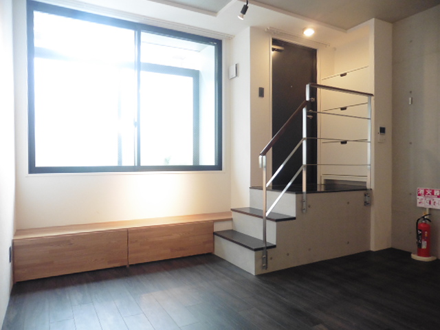 居室・リビング　内観※別部屋参考写真