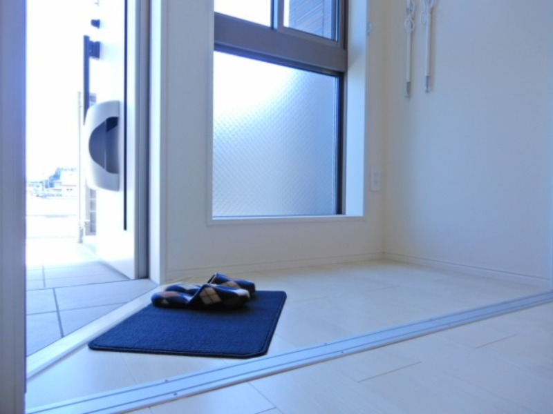 バルコニー　図面と現状に相違がある場合には現状を優先