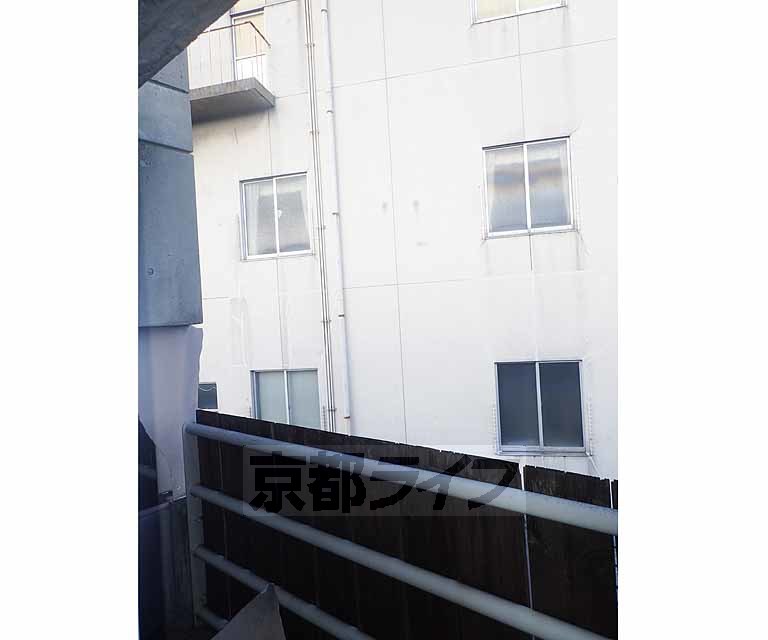 バルコニー　スペースを有効に使えます