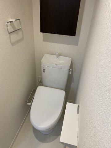 トイレ　賃貸　川崎市川崎区浅田4丁目