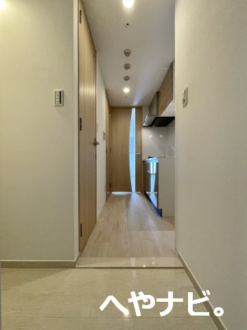玄関　※別階層写真です。