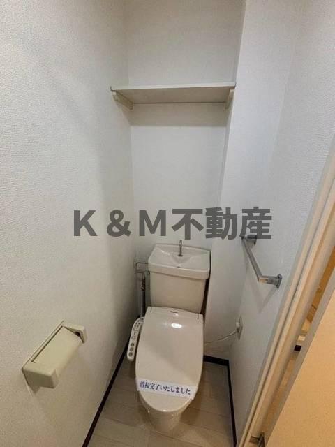 トイレ　清潔感のあるトイレです