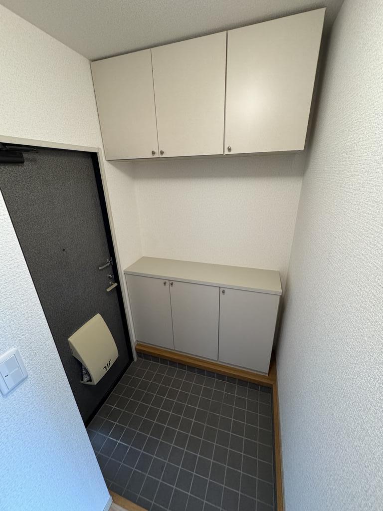 玄関　シューズボックス完備