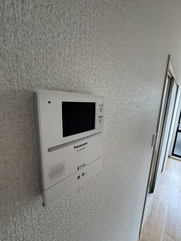 セキュリティ　安心のTVモニター付インターホン