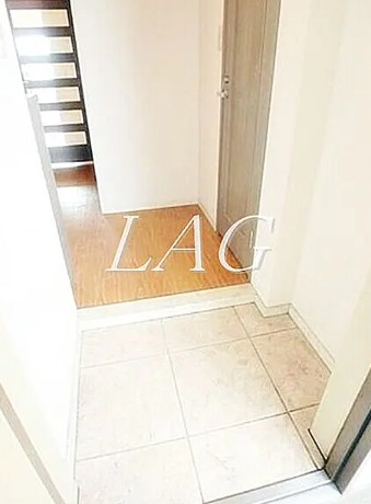 玄関　玄関です。