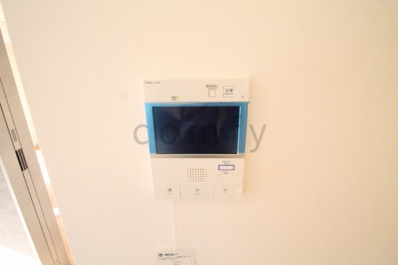 セキュリティ　モニター付きインターホン