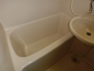 バス・シャワールーム　現況優先