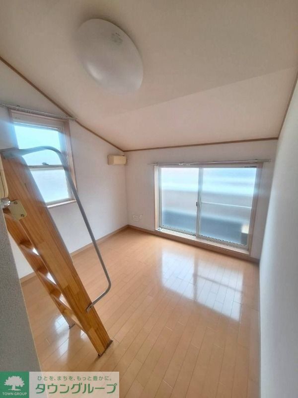 居室・リビング　★お問い合わせはタウンハウジング聖蹟桜ヶ丘店まで★