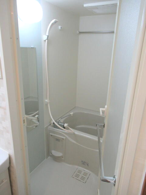 バス・シャワールーム　ユニットバス（１１１６）