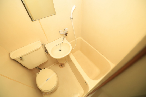 バス・シャワールーム　※別室の写真です