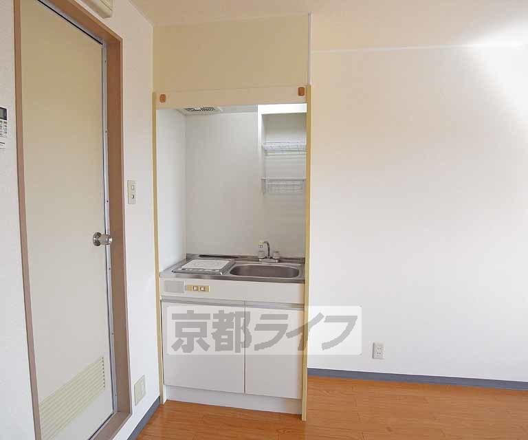 キッチン　コンパクト機能派キッチン