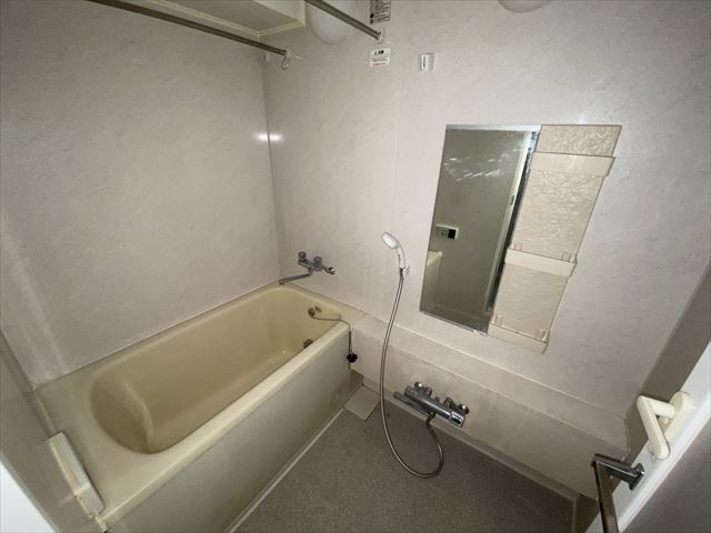 バス・シャワールーム　別部屋参考写真