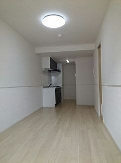 居室・リビング　※別号室参考写真