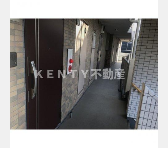 その他共有部分　その他画像3F共用廊下（301、302の間にMDF盤）