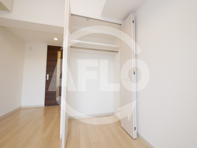 収納　エステムコート梅田・天神橋IIIアヴァンテ　クローゼット