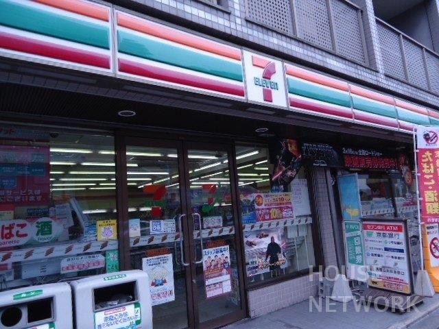 コンビニ　セブンイレブン　京都烏丸丸太町西店（コンビニ）まで292m