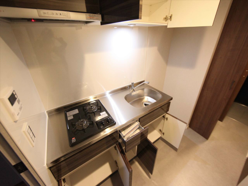 キッチン　システムキッチン（２口ガスコンロ付）