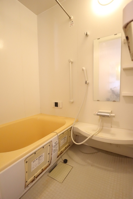 バス・シャワールーム　参考写真（同物件別部屋）