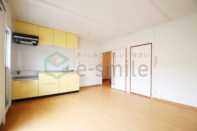 居室・リビング　居間です