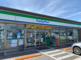 コンビニ　ファミリーマート 綾歌町岡田上店（コンビニ）まで4769m
