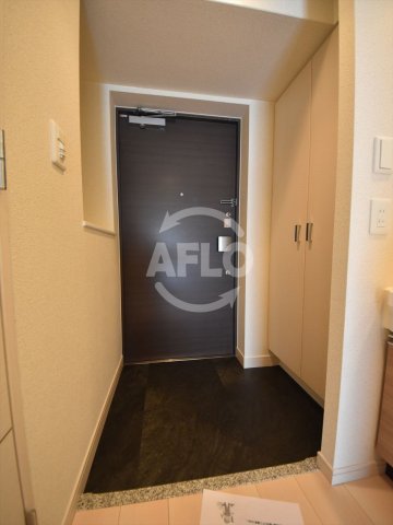 玄関　プレサンス堺筋本町フィリア　玄関