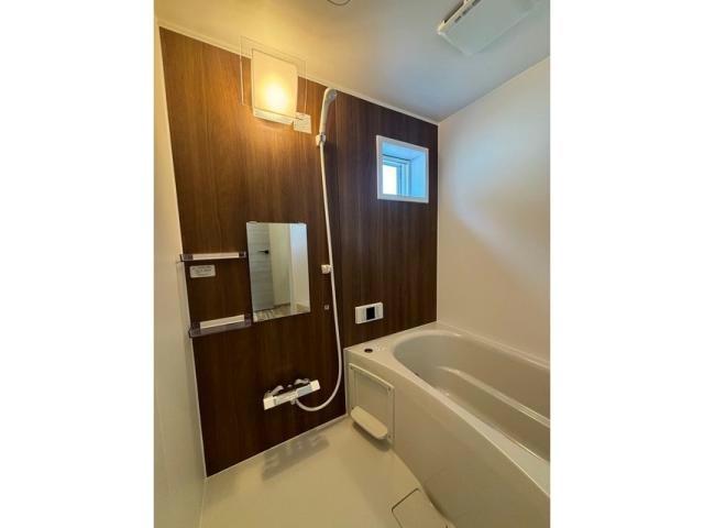 バス・シャワールーム　別部屋参考写真