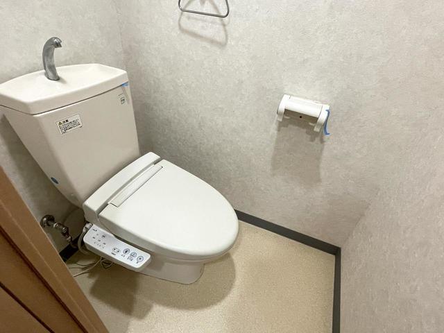トイレ　コンパクトで使いやすいトイレです