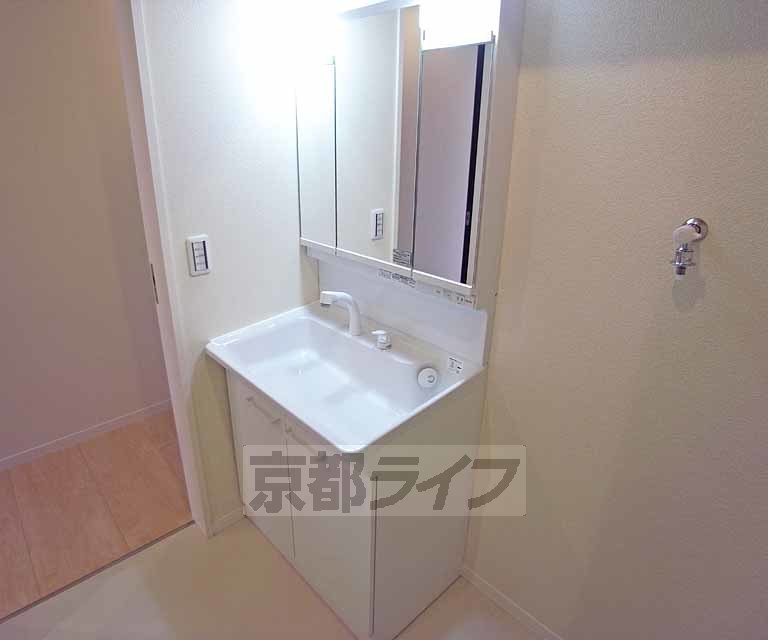 洗面設備　シャンプードレッサーです。