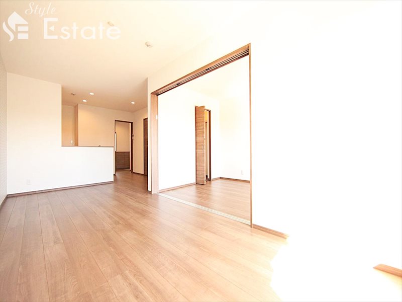 居室・リビング　内装