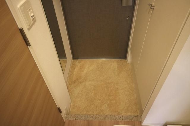 玄関　★広々とした玄関★