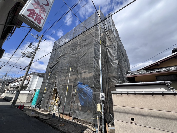 建物外観　建築中