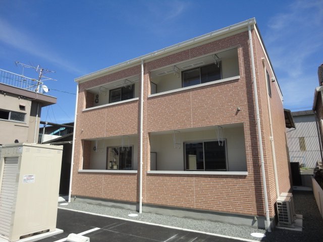 建物外観　外観写真（昼）