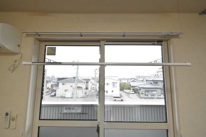 その他設備　室内干しできます☆